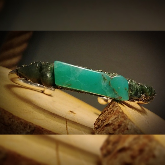 Handcrafted bangle cuff bracelet - Picture 4 of 5